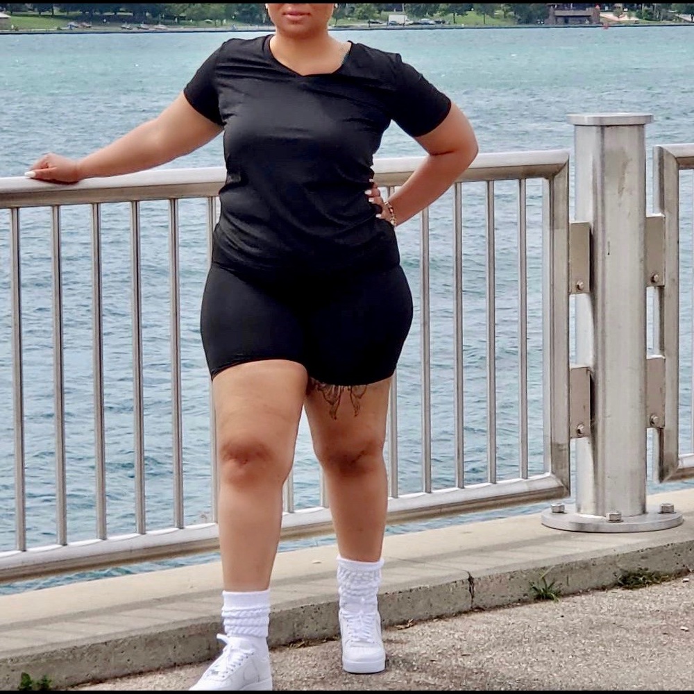 Women’s two piece lounge set.